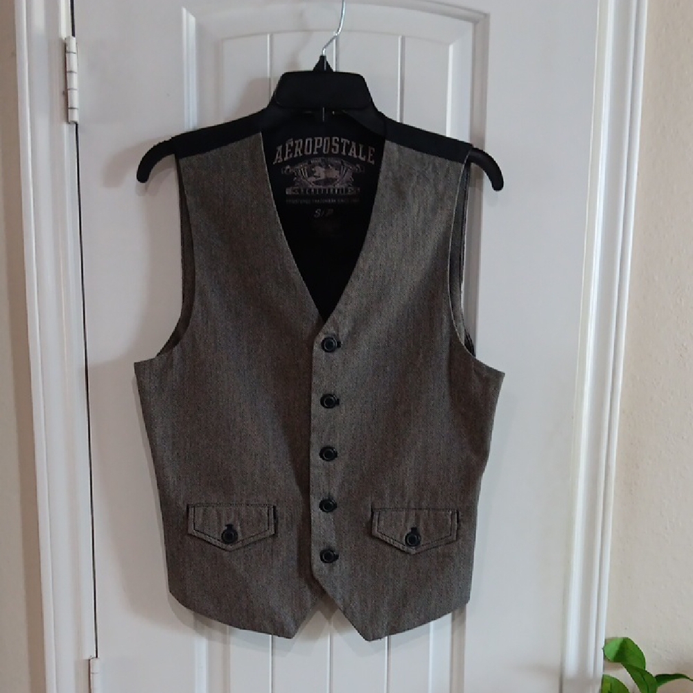 Annie Hall Aeropostale Gray 5 Button-Up  Herringbone Vest